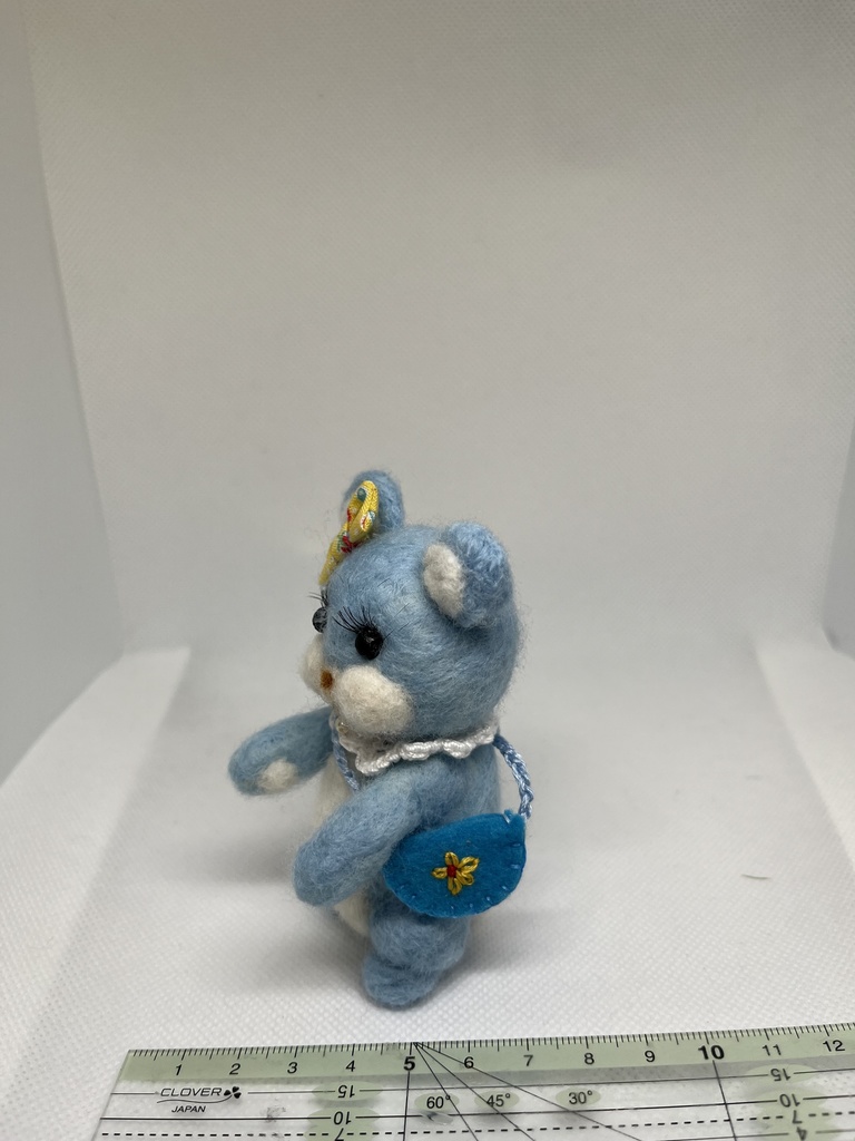 ★羊毛フェルトのレトロくまちゃん(ブルー)単体のみ★(オプションもどうぞ)