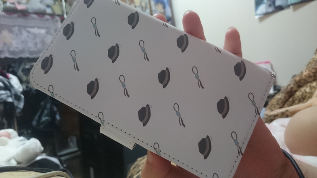 帽子とループタイのケース