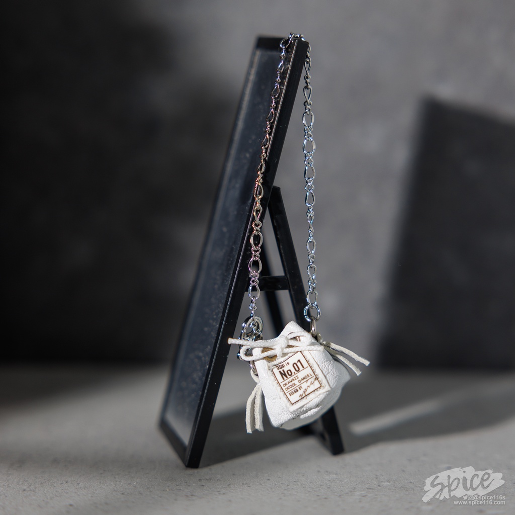 チェーンバケットバッグ23SS・白