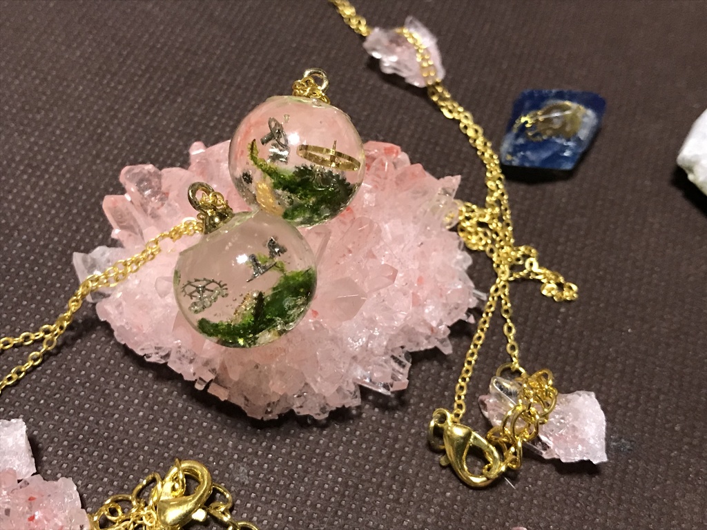 レジンネックレス 森の涙