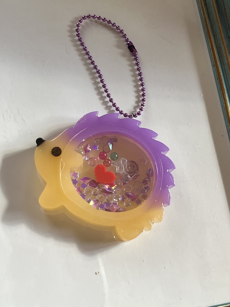 もちもちシャカシャカハリネズミ