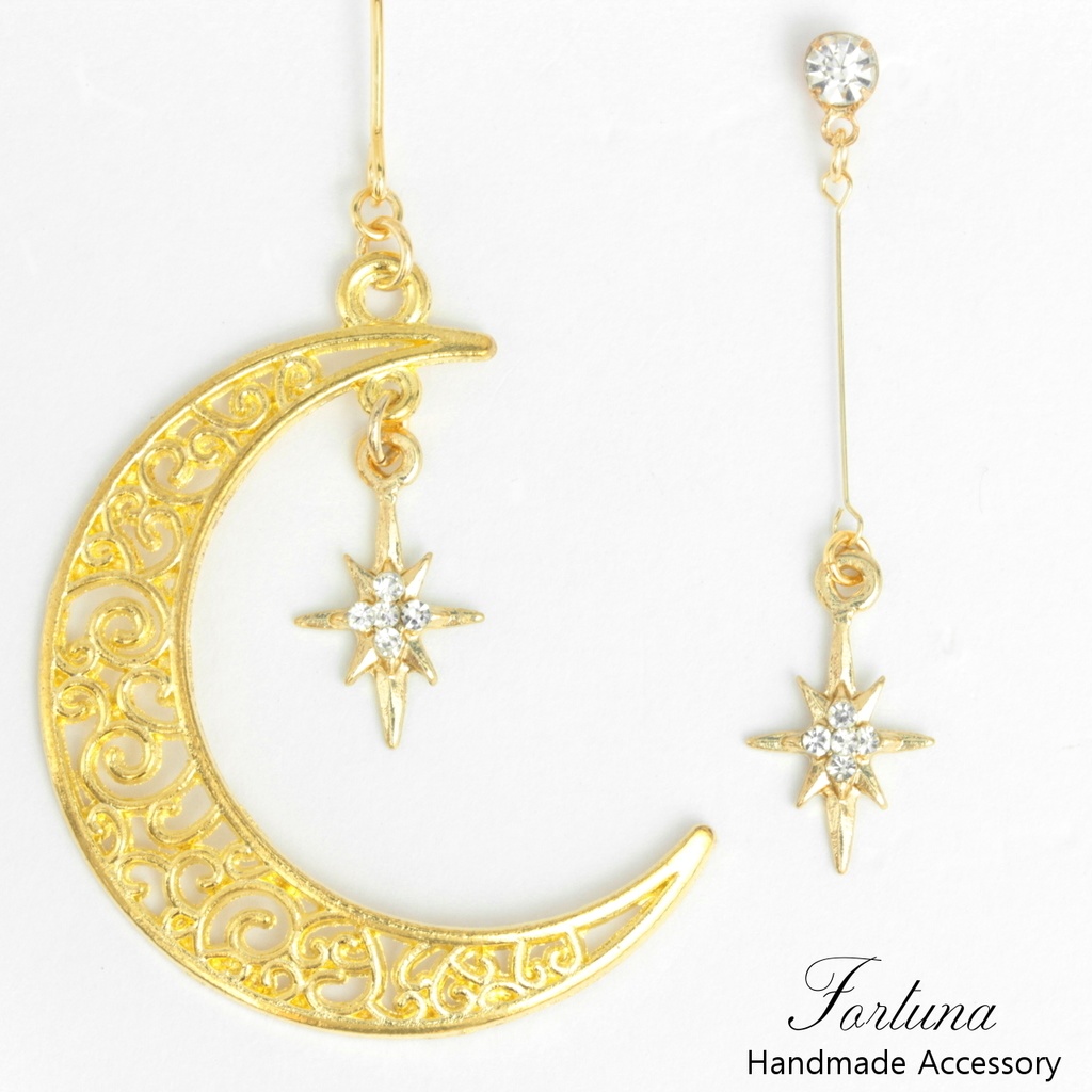 大きな月と星のピアス(219) ピアス/イヤリング/ノンホールピアス/樹脂ピアス