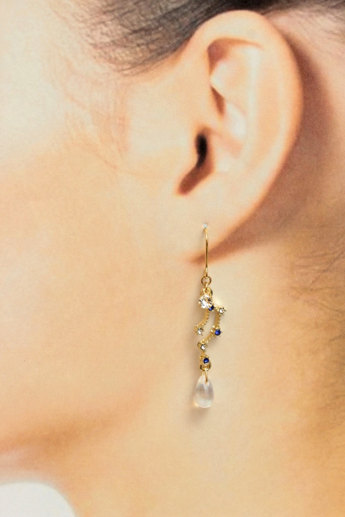 揺れる星座~BLUE~(314) ピアス/イヤリング/ノンホールピアス/樹脂ピアス