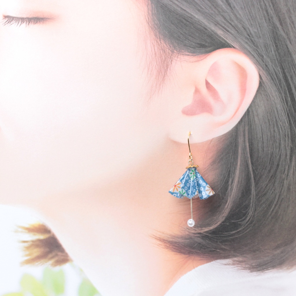 和傘~紺碧~(344) ピアス/イヤリング/ノンホールピアス/樹脂ピアス