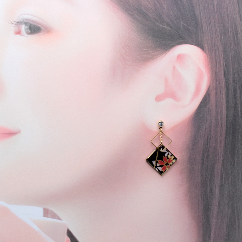 ダブルスクエア~黒花~(393) ピアス/ノンホールピアス/樹脂ピアス