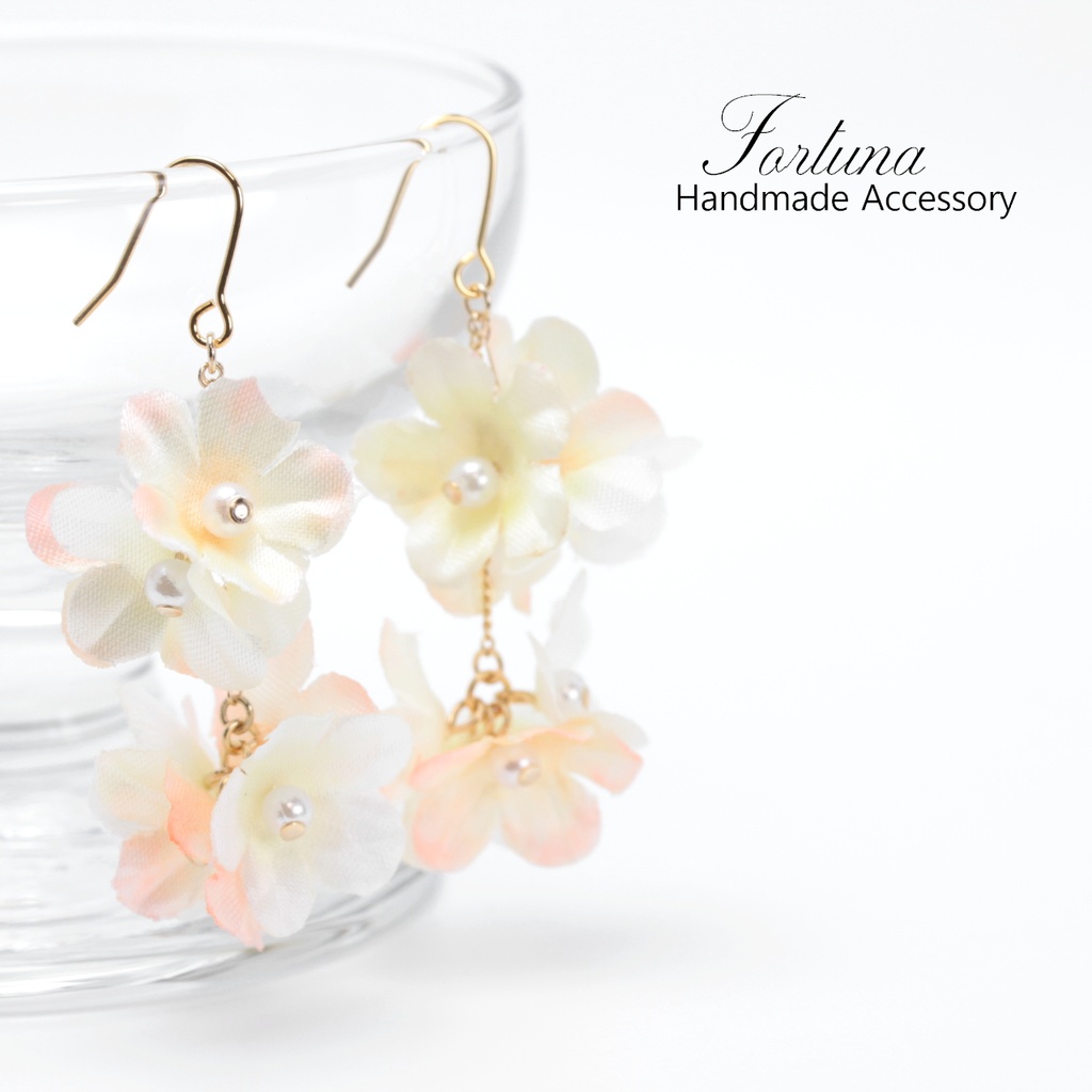お花揺れる~春色~(417) ピアス/イヤリング/ノンホールピアス/樹脂ピアス