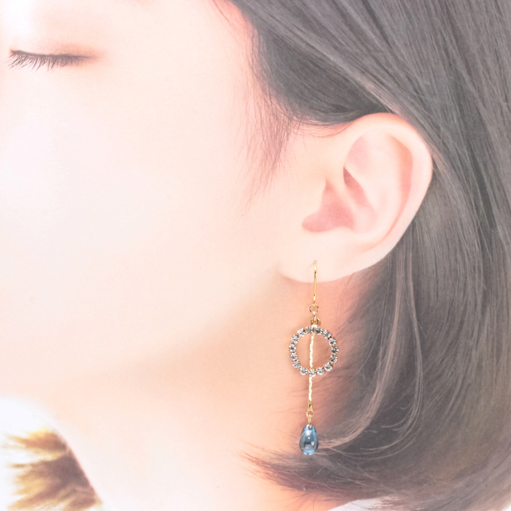 CRYSTAL×DROP~SkyBlue~(423) ピアス/イヤリング/ノンホールピアス/樹脂ピアス