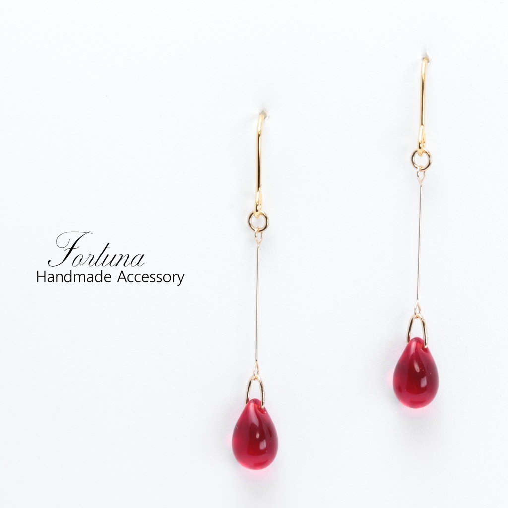 揺れるチェコドロップ~RED~(509) ピアス/イヤリング/ノンホールピアス/樹脂ピアス