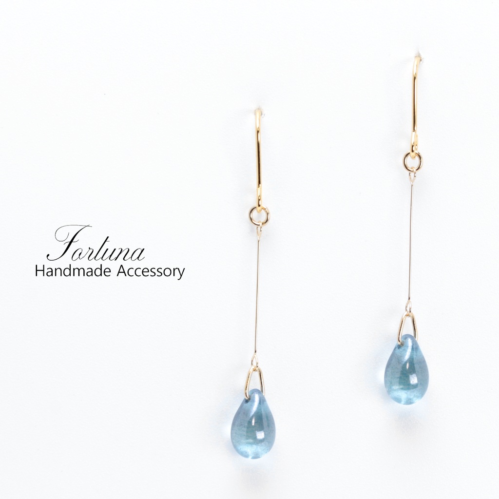 揺れるチェコドロップ~BLUE~(513) ピアス/イヤリング/ノンホールピアス/樹脂ピアス