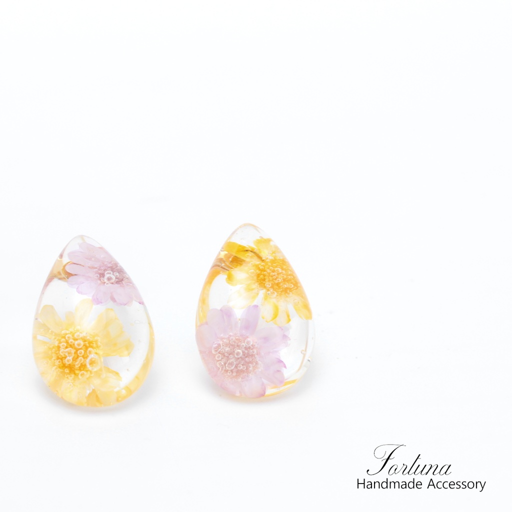 2色の花~Y&P~(526) ピアス/ノンホールピアス/樹脂ピアス