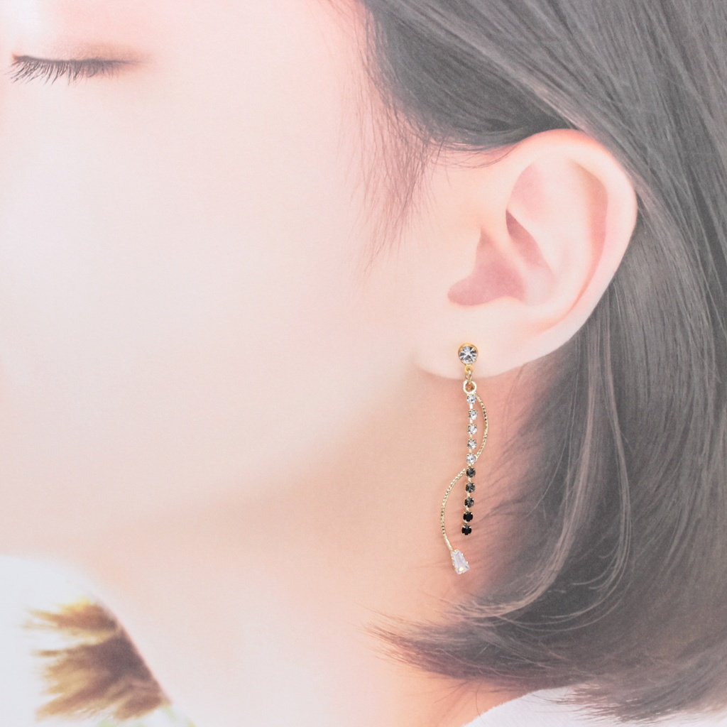 BLACK×WAVE(536) ピアス/ノンホールピアス/樹脂ピアス