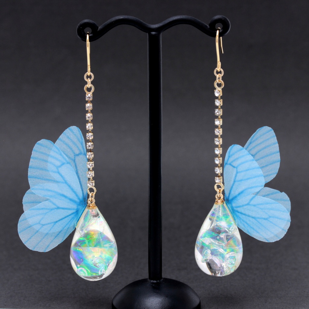 雫に蝶~幻想空~(572) ピアス/イヤリング/ノンホールピアス/樹脂ピアス