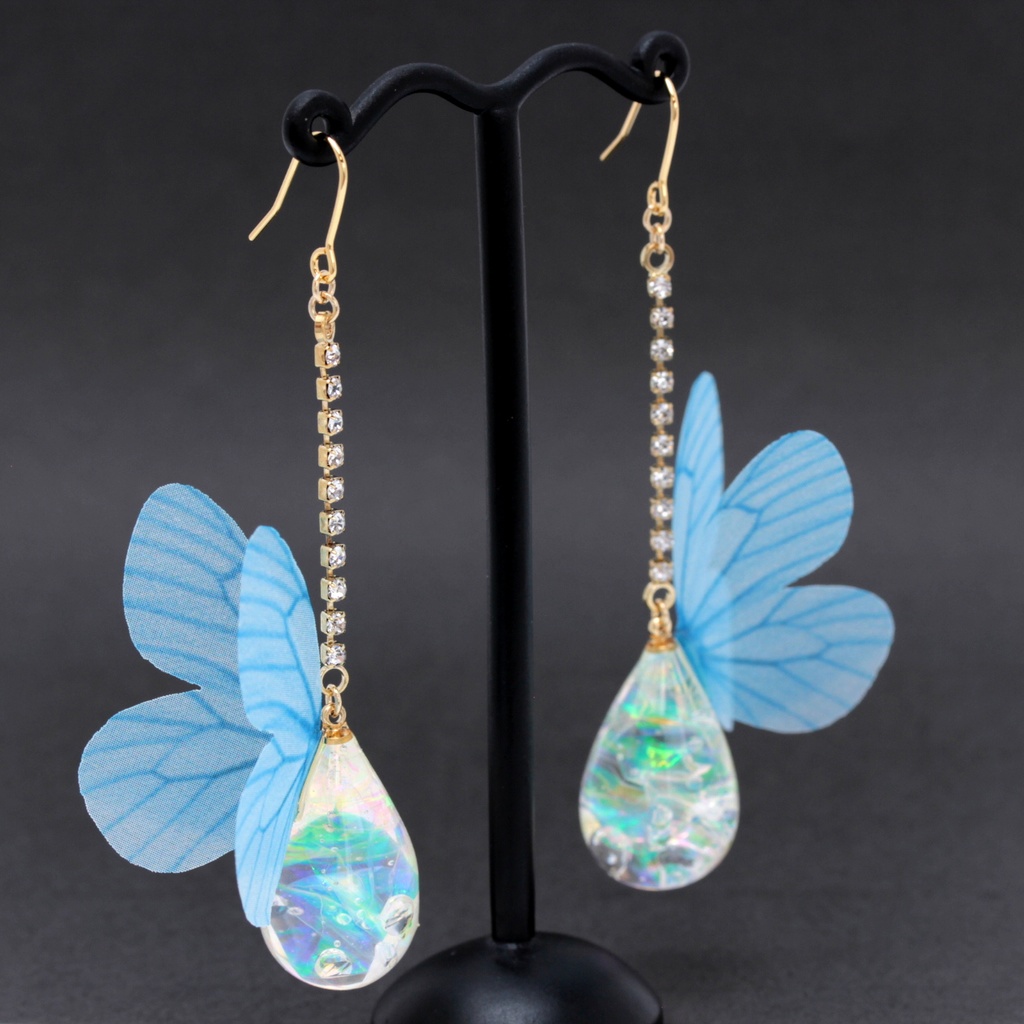 雫に蝶~幻想空~(572) ピアス/イヤリング/ノンホールピアス/樹脂ピアス