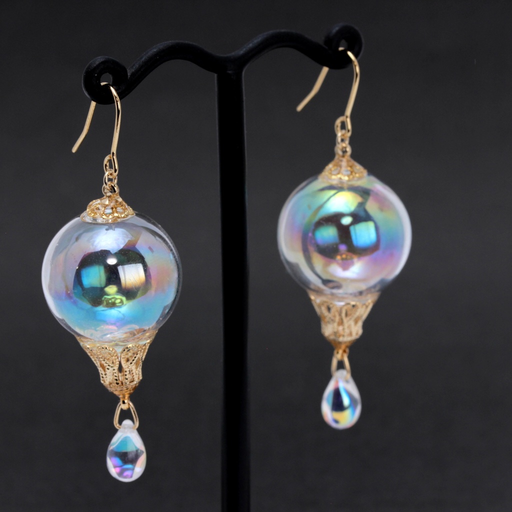 しゃぼん気球(595) ピアス/イヤリング/ノンホールピアス/樹脂ピアス