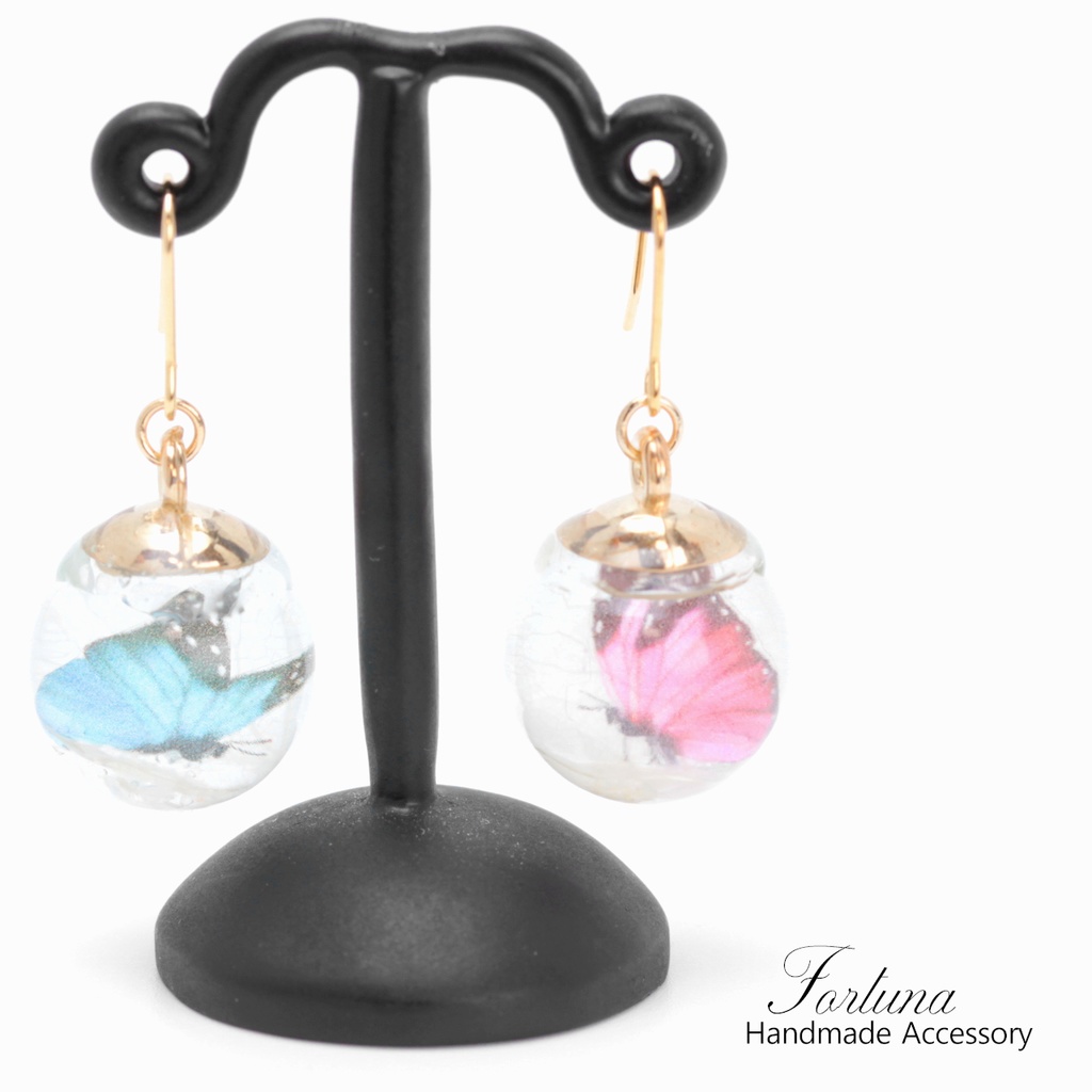 水花と蝶(615) ピアス/イヤリング/ノンホールピアス/樹脂ピアス
