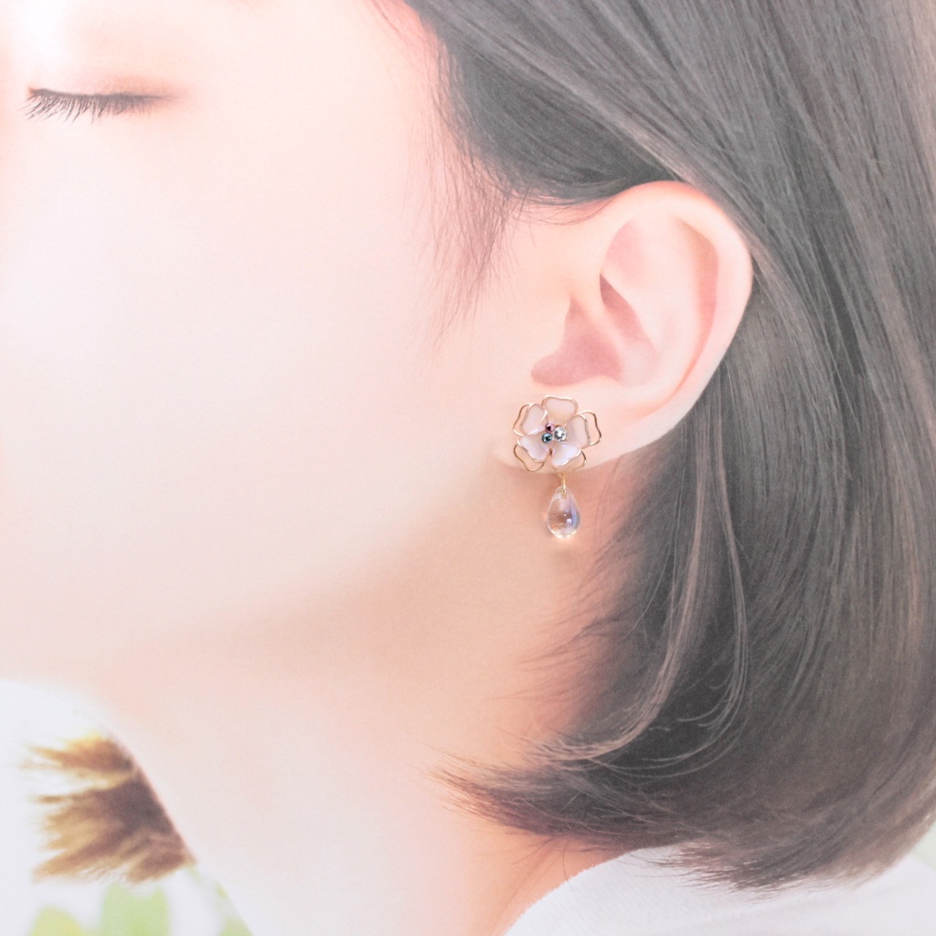 雪華~光~(a646) ピアス/ノンホールピアス/樹脂ピアス