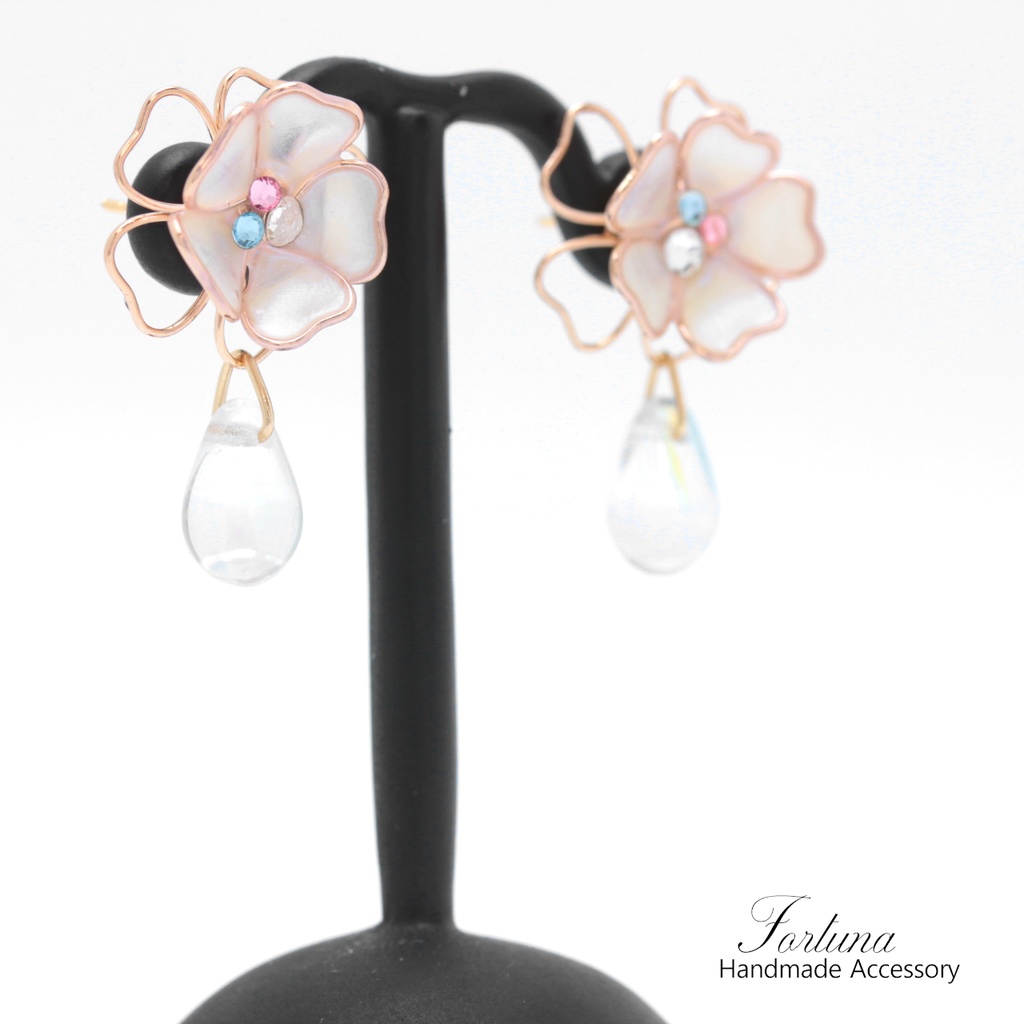 雪華~光~(a646) ピアス/ノンホールピアス/樹脂ピアス