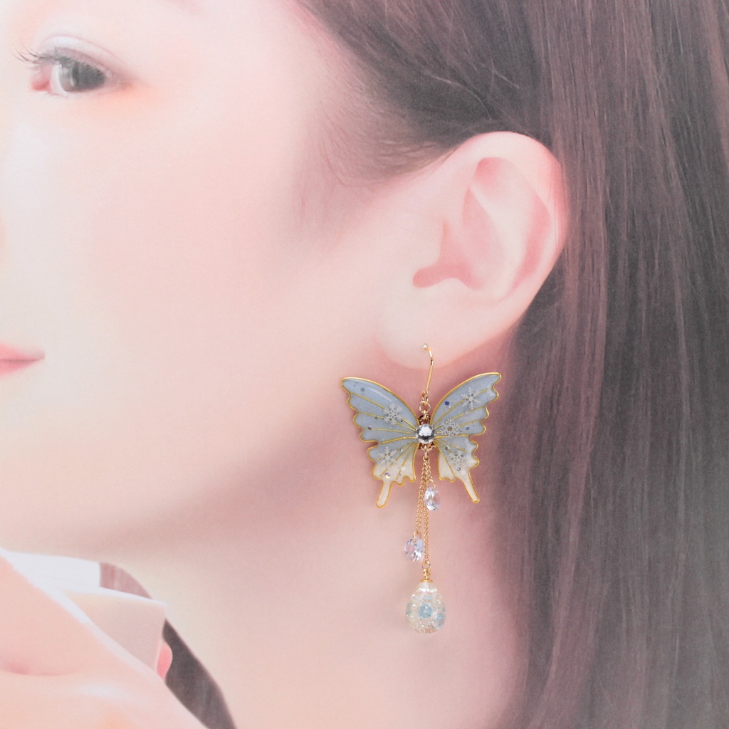 胡蝶~Snow~(c2) ピアス/イヤリング/ノンホールピアス/樹脂ピアス