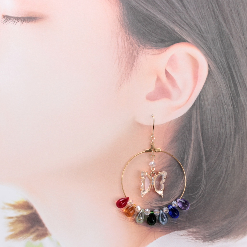 虹色リング~蝶~(757) ピアス/イヤリング/ノンホールピアス/樹脂ピアス