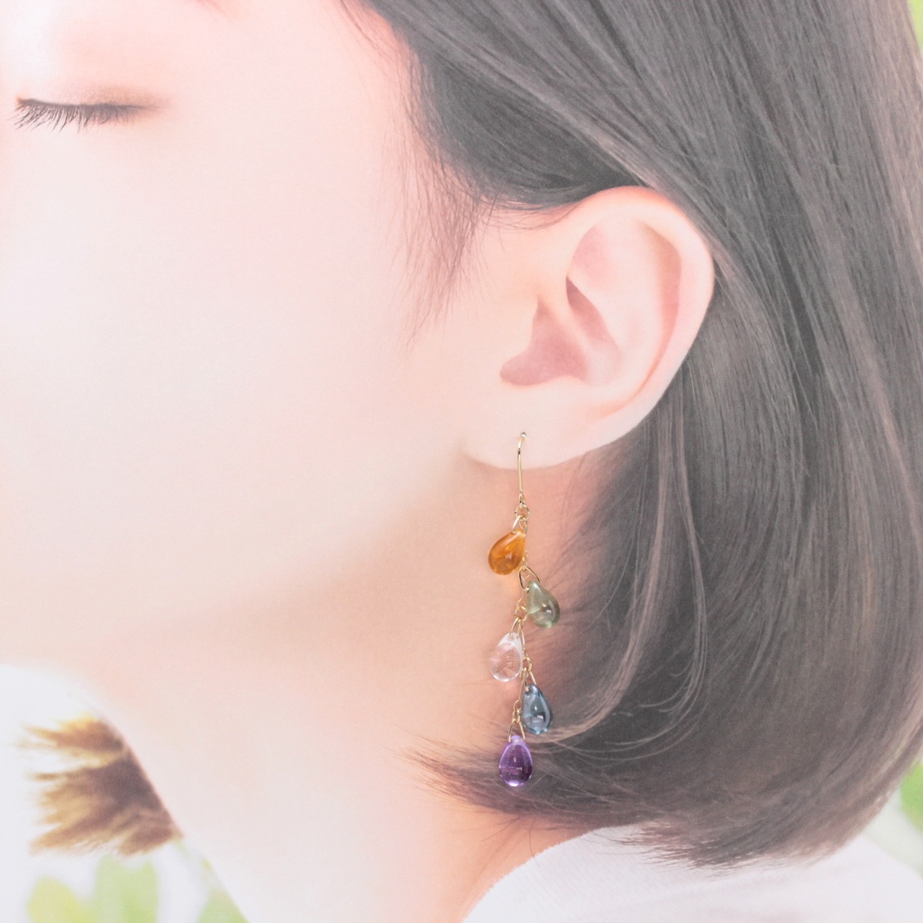 カラフルドロップ(764) ピアス/イヤリング/ノンホールピアス/樹脂ピアス