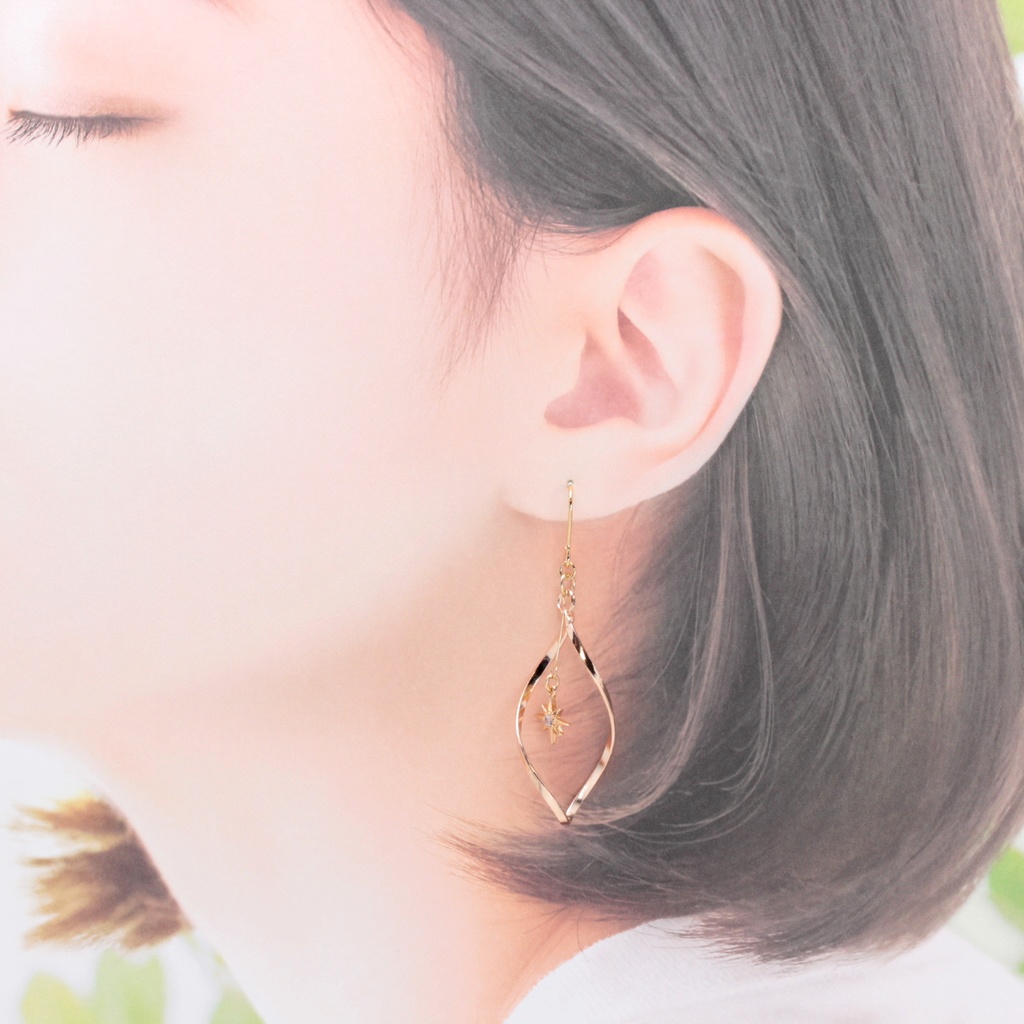 Little Star(769) ピアス/イヤリング/ノンホールピアス/樹脂ピアス