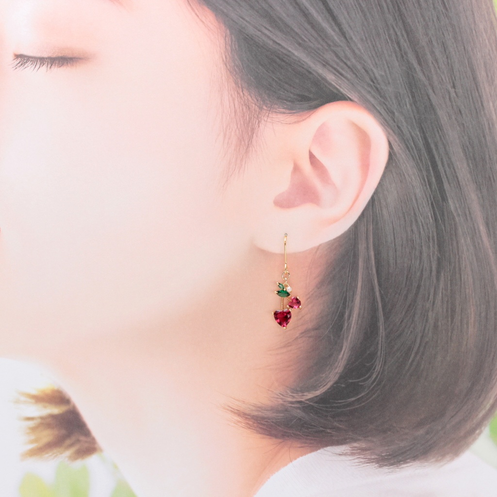 Cherry Crystal(770) ピアス/イヤリング/ノンホールピアス/樹脂ピアス