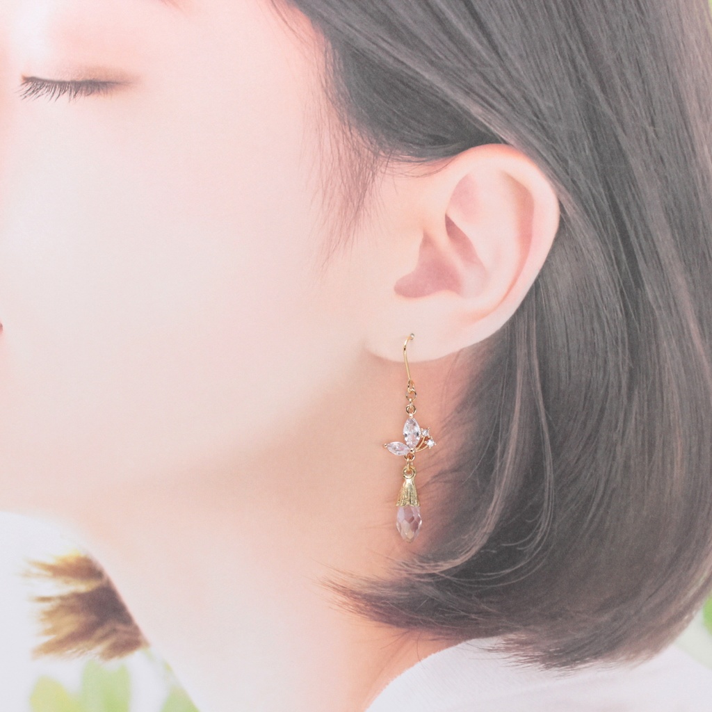 Butterfly&Flower bud(771) ピアス/イヤリング/ノンホールピアス/樹脂ピアス