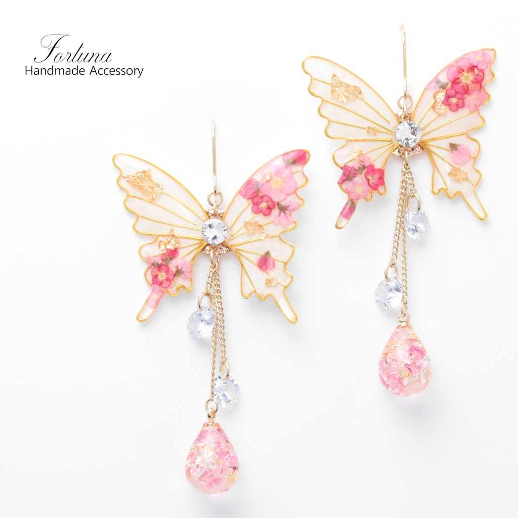 胡蝶~Plum Blossom~(c15) ピアス/イヤリング/ノンホールピアス/樹脂ピアス