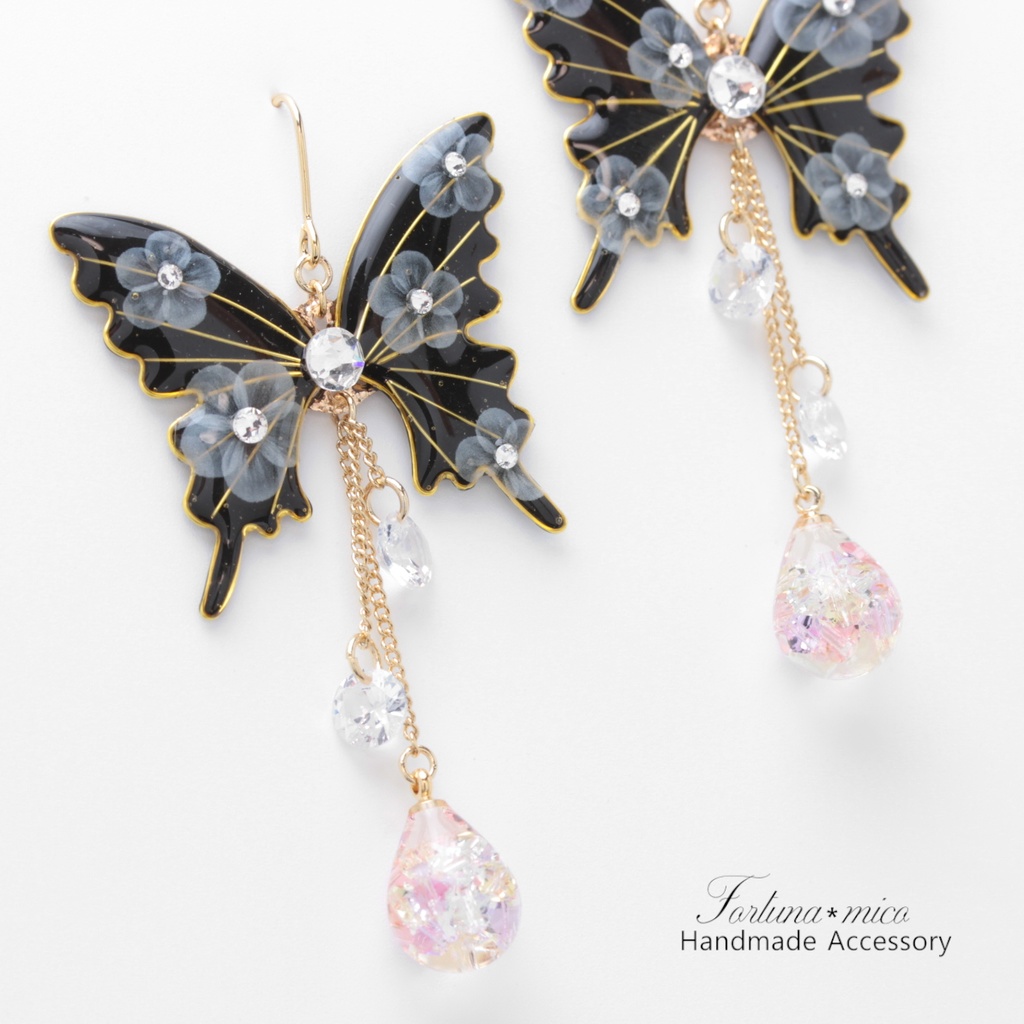 胡蝶~White Flower~(c22) ピアス/イヤリング/ノンホールピアス/樹脂ピアス