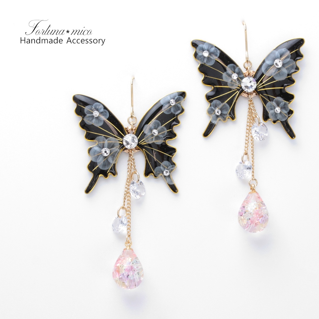 胡蝶~White Flower~(c22) ピアス/イヤリング/ノンホールピアス/樹脂ピアス