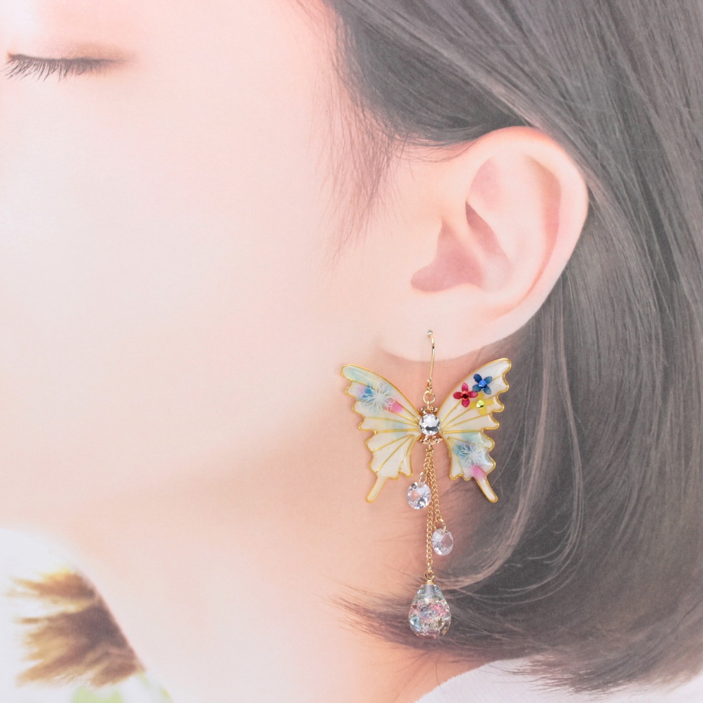 胡蝶~Primary Color~(c31) ピアス/イヤリング/ノンホールピアス/樹脂ピアス