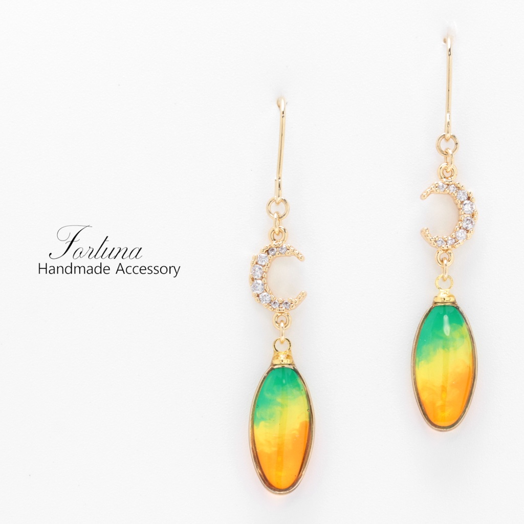 Moon Gradation~Yellow~(838) ピアス/イヤリング/ノンホールピアス/樹脂ピアス