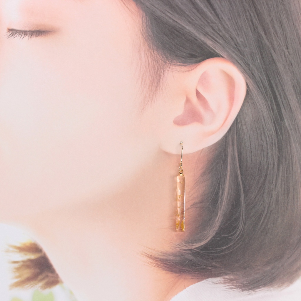 氷柱~銀杏~(840) ピアス/イヤリング/ノンホールピアス/樹脂ピアス