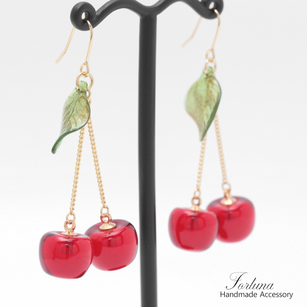 さくらんぼ~ろんぐ~(919) ピアス/イヤリング/ノンホールピアス/樹脂ピアス