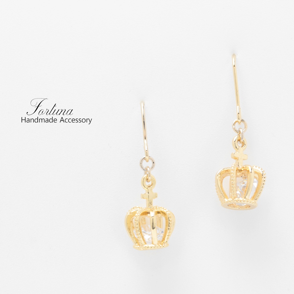 Simple Crown(956) ピアス/イヤリング/ノンホールピアス/樹脂ピアス
