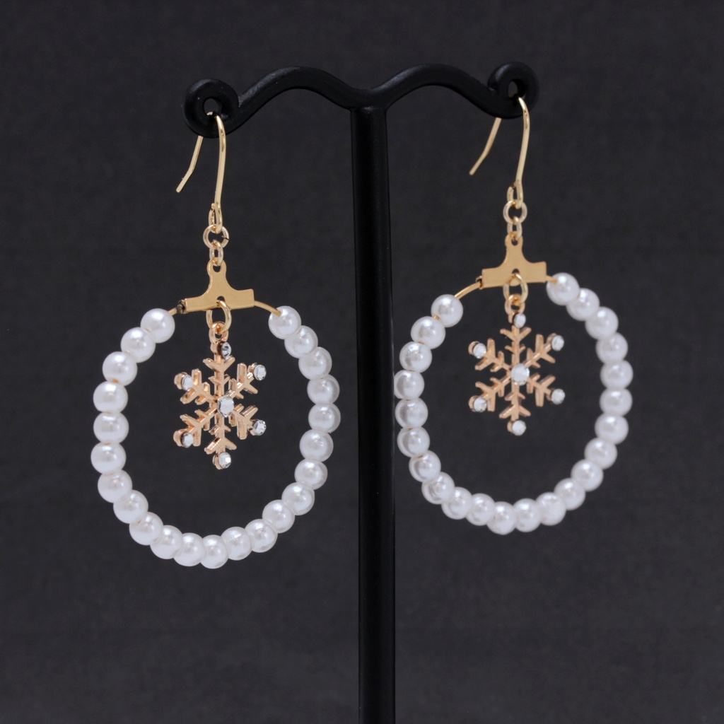 Pearl Snow(963) ピアス/イヤリング/ノンホールピアス/樹脂ピアス