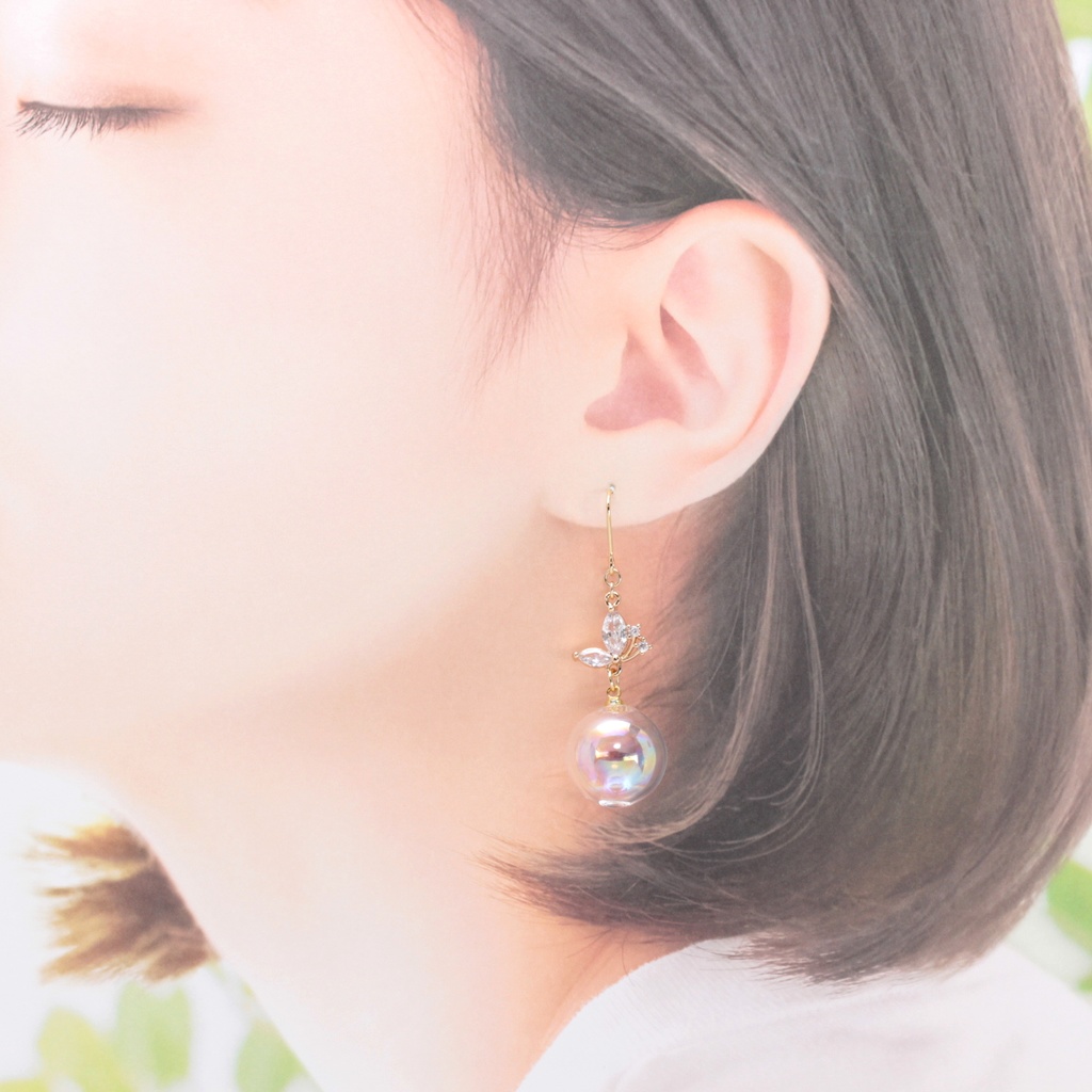 しゃぼんだま。ちょう(982) ピアス/イヤリング/ノンホールピアス/樹脂ピアス