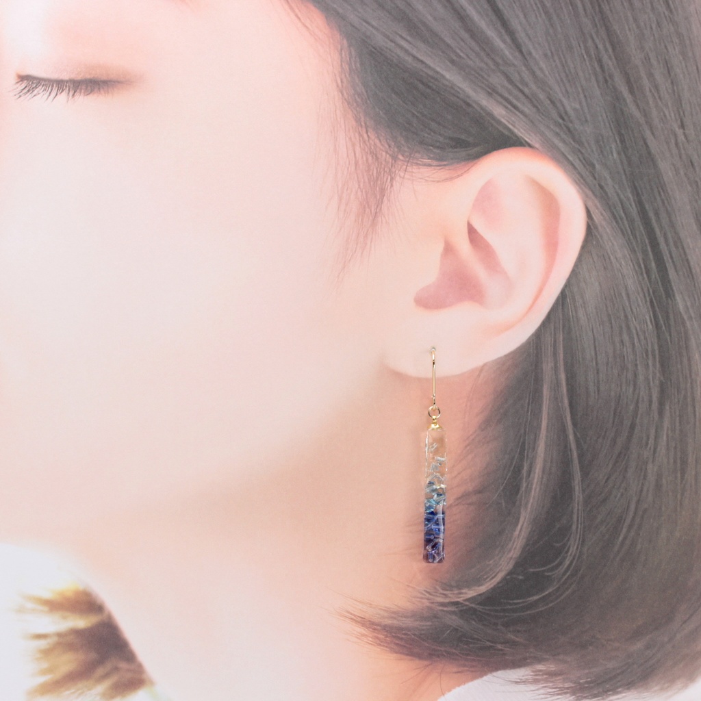 水中宝石~Blue~(1000) ピアス/イヤリング/ノンホールピアス/樹脂ピアス