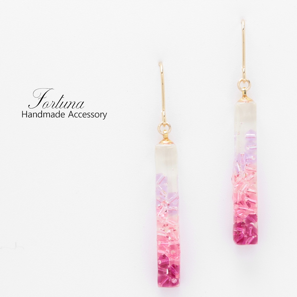 水中宝石~Pink~(1000) ピアス/イヤリング/ノンホールピアス/樹脂ピアス