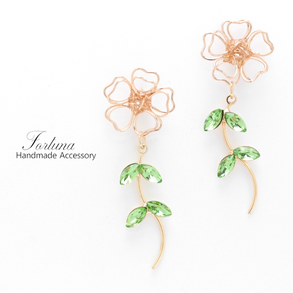 花(1067) ピアス/ノンホールピアス/樹脂ピアス
