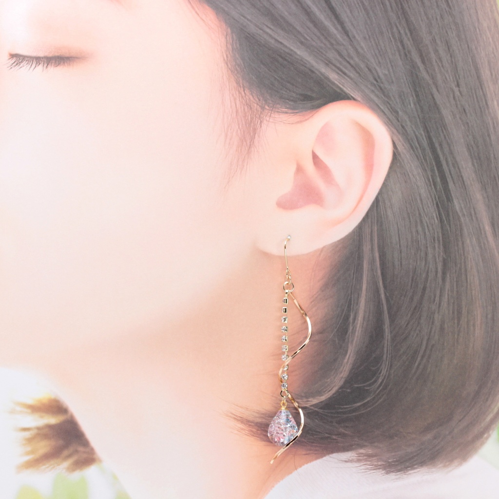 wave drop~4color~(1084) ピアス/イヤリング/ノンホールピアス/樹脂ピアス