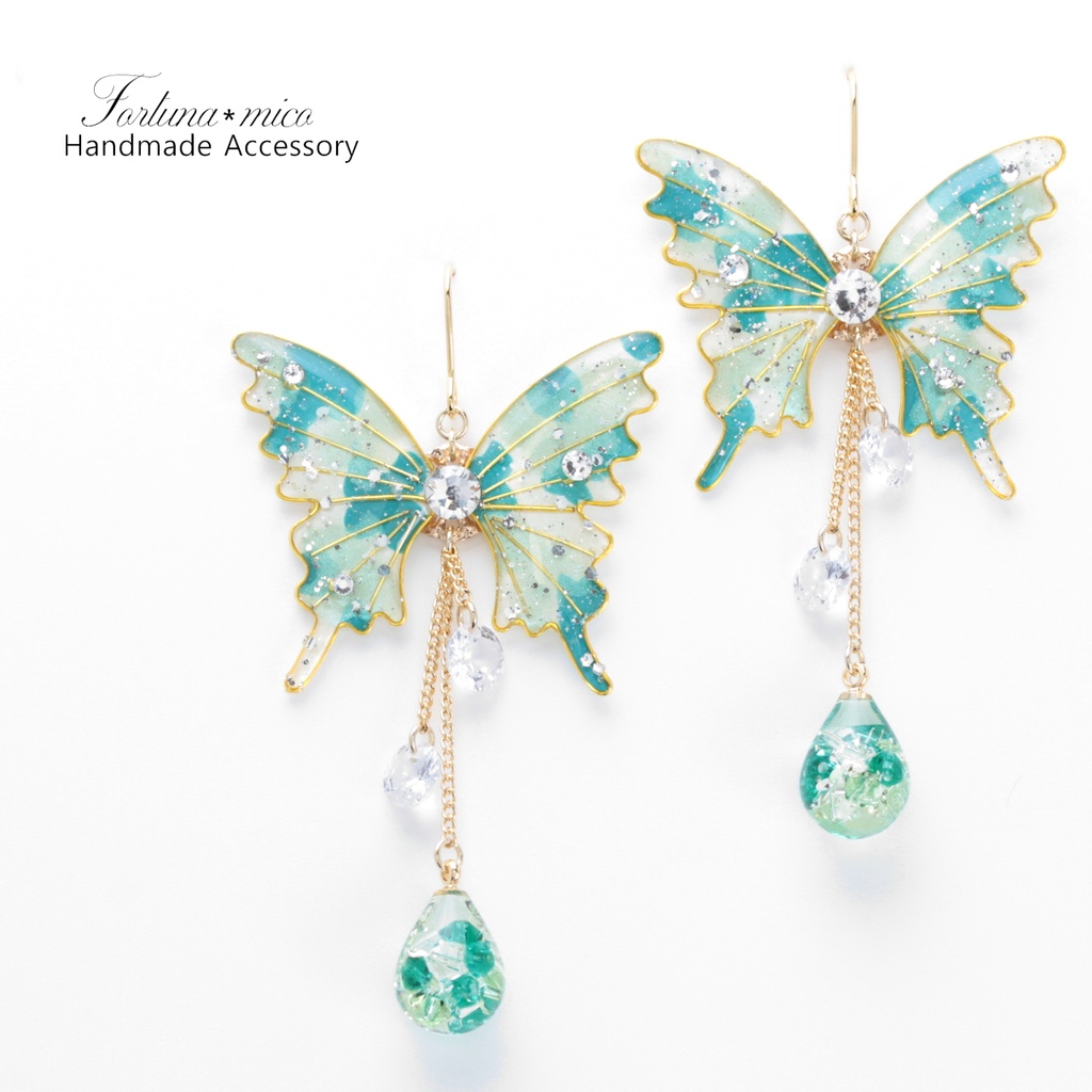 胡蝶~Camo Green~(c46) ピアス/イヤリング/ノンホールピアス/樹脂ピアス