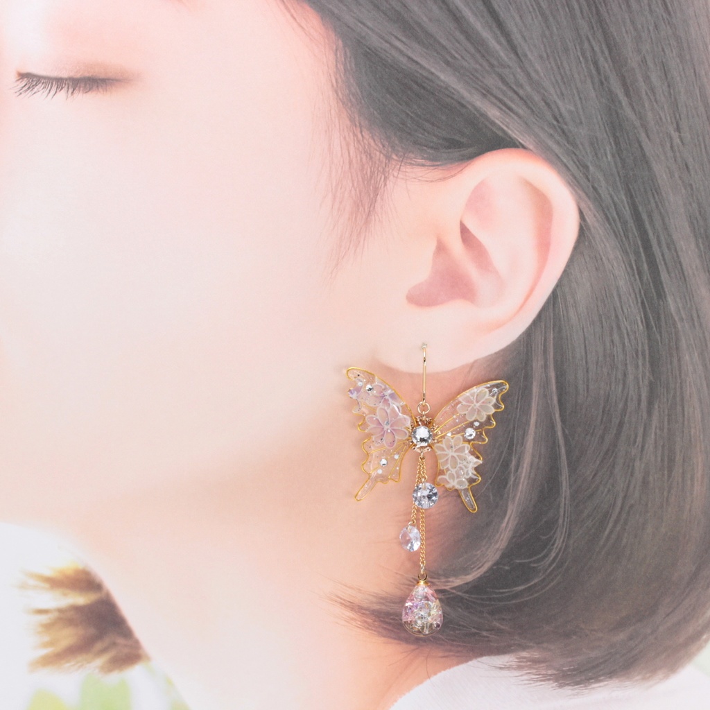 胡蝶~Colorful Flower~(c54) ピアス/イヤリング/ノンホールピアス/樹脂ピアス
