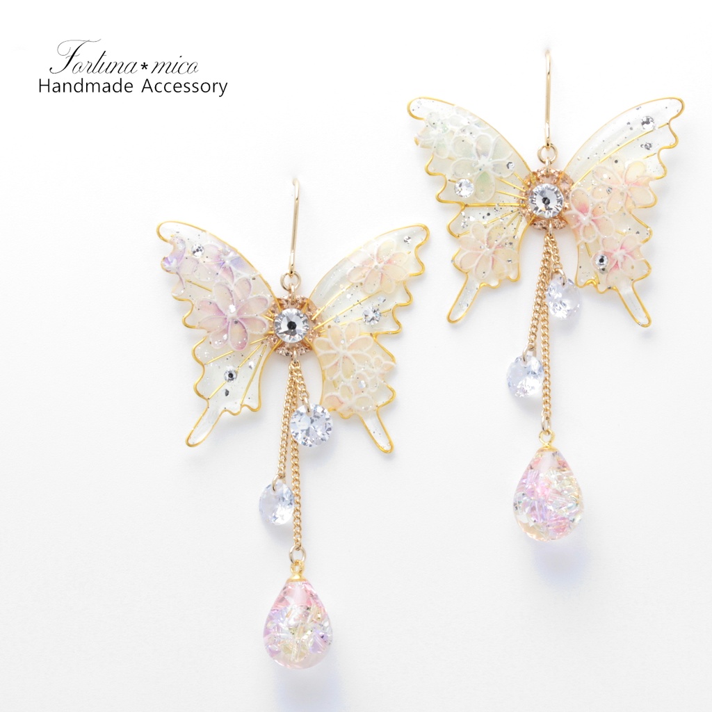 胡蝶~Colorful Flower~(c54) ピアス/イヤリング/ノンホールピアス/樹脂ピアス