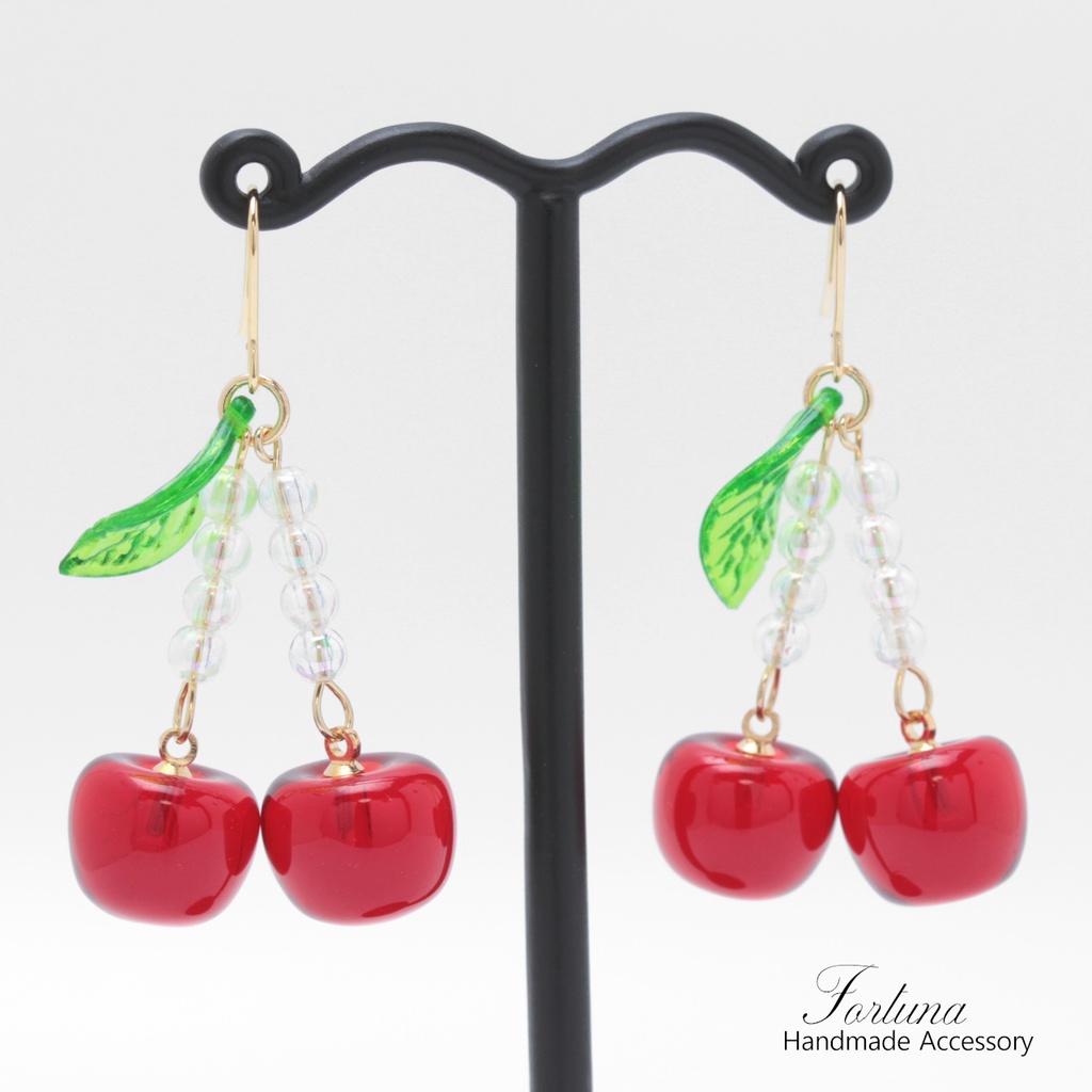 さくらんぼ~Aurora~(1105) ピアス/イヤリング/ノンホールピアス/樹脂ピアス