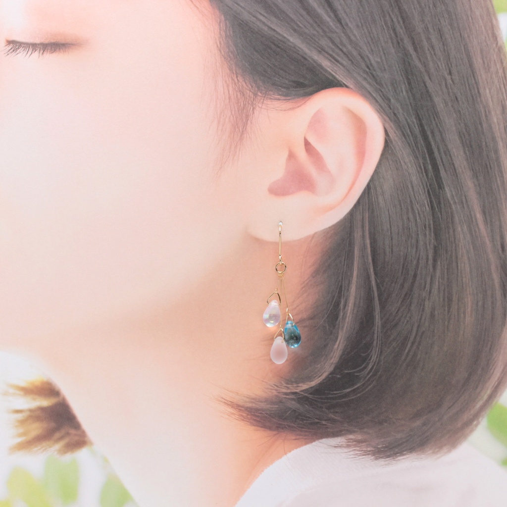 Snow Drop(1189) ピアス/イヤリング/ノンホールピアス/樹脂ピアス