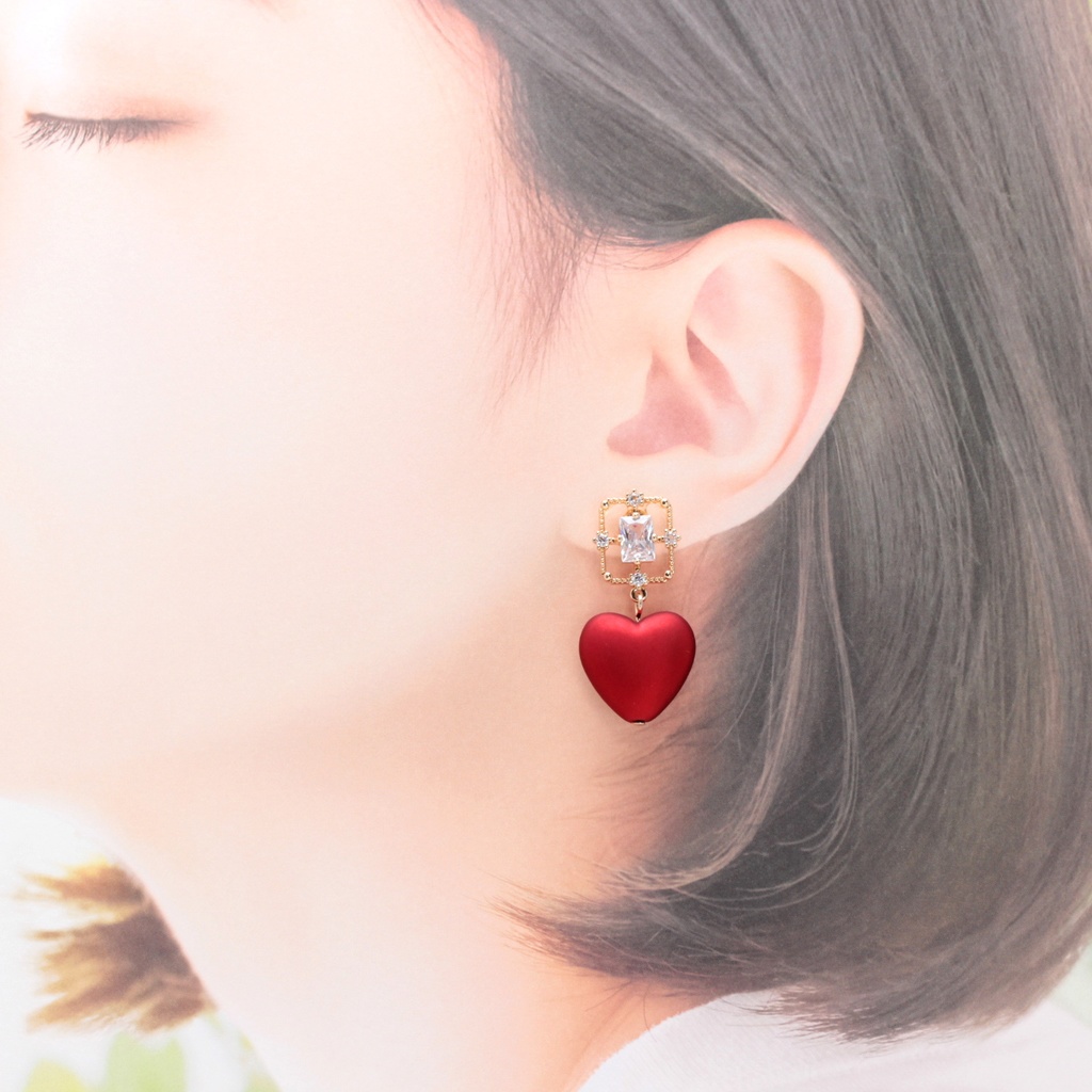 ビジュー&ハート(1221) ピアス/ノンホールピアス/樹脂ピアス