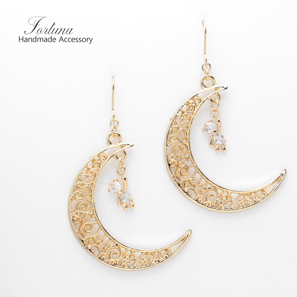 三日月とくまさん(1229) ピアス/イヤリング/ノンホールピアス/樹脂ピアス