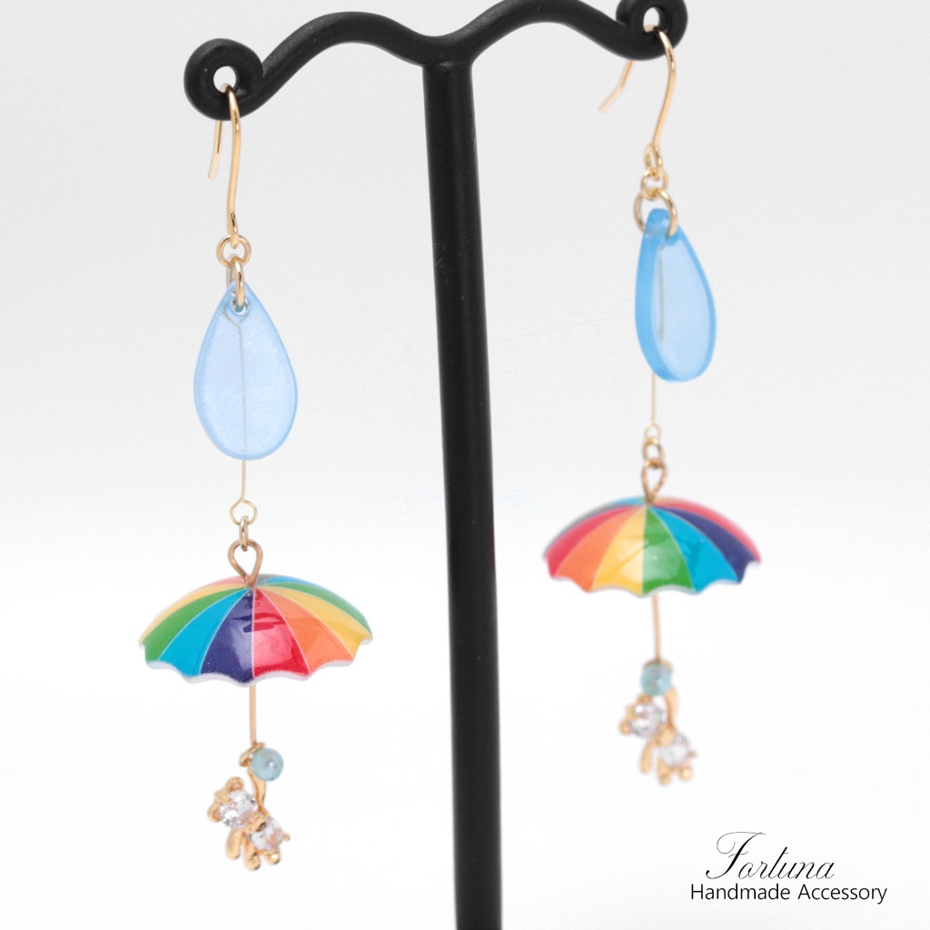 傘とくま~Rainbow~(1234) ピアス/イヤリング/ノンホールピアス/樹脂ピアス
