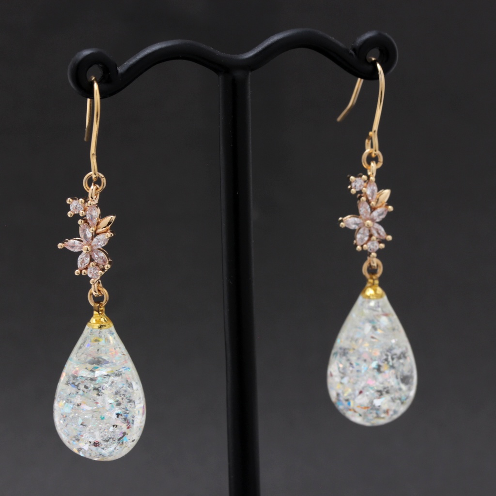 花虹雫(1244) ピアス/イヤリング/ノンホールピアス/樹脂ピアス